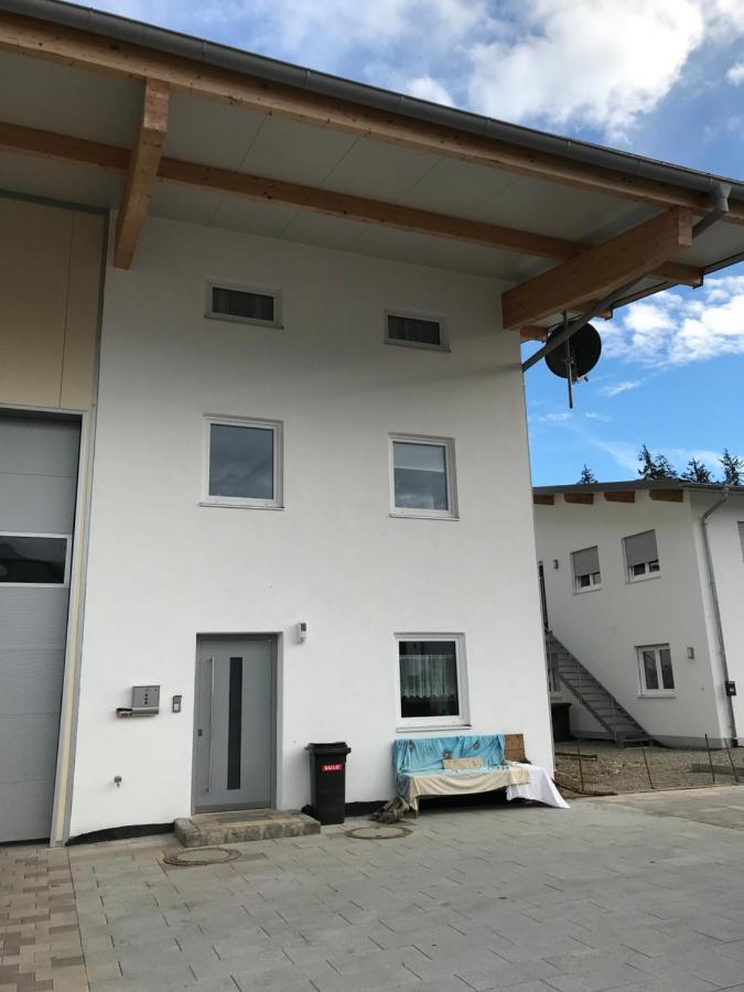 Family Like Apartment Pfaffing Exterior photo